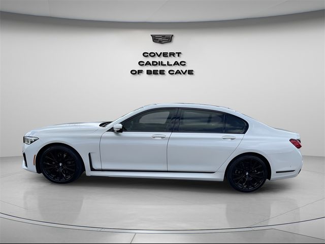 2022 BMW 7 Series 740i