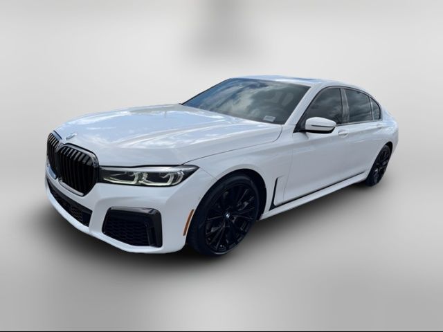 2022 BMW 7 Series 740i