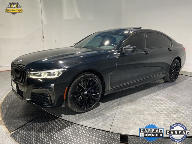 2022 BMW 7 Series 740i