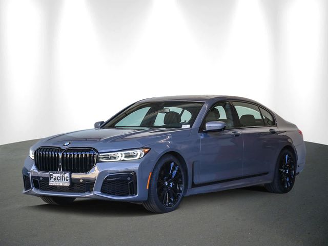 2022 BMW 7 Series 740i