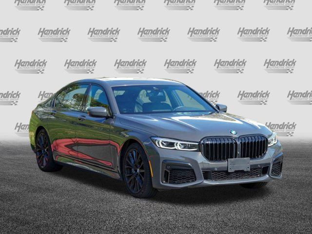 2022 BMW 7 Series 740i