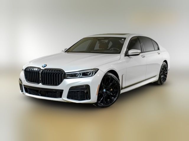 2022 BMW 7 Series 740i