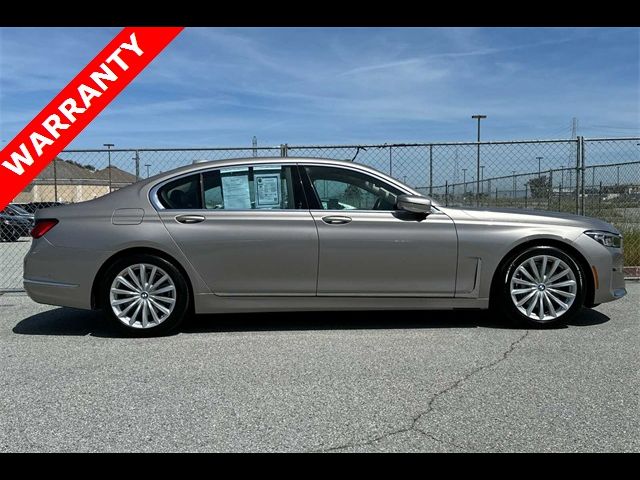 2022 BMW 7 Series 740i