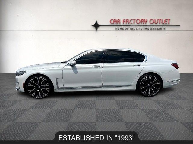 2022 BMW 7 Series 740i