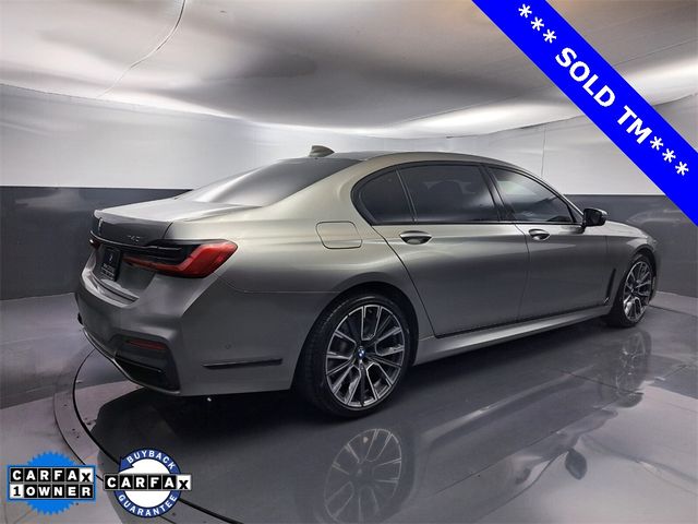 2022 BMW 7 Series 740i