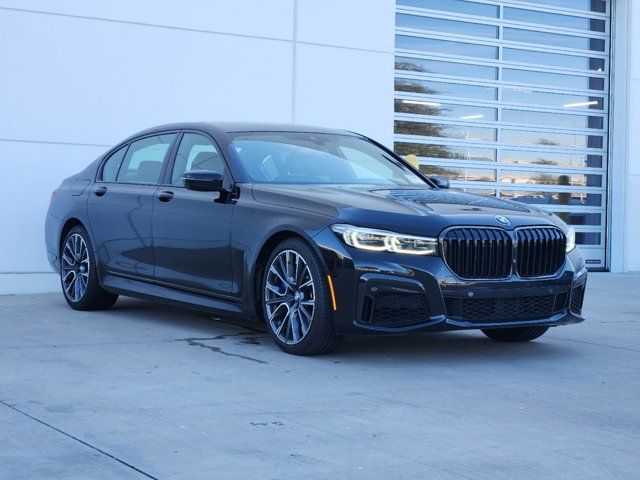 2022 BMW 7 Series 740i