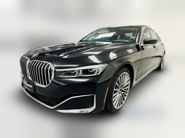 2022 BMW 7 Series 740i