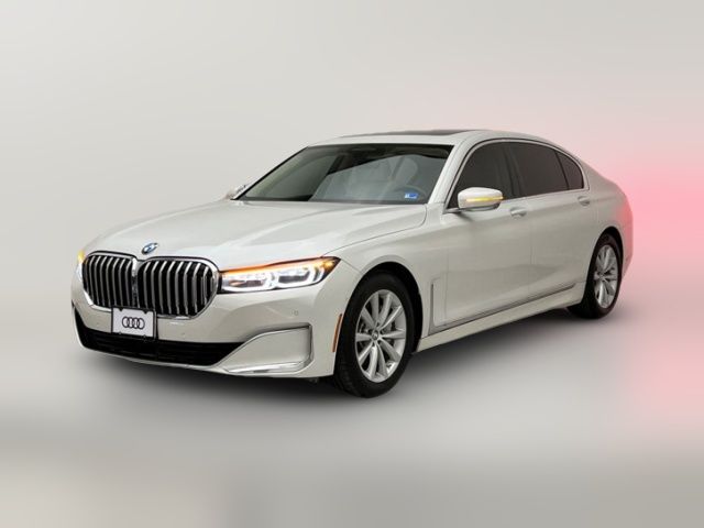 2022 BMW 7 Series 740i
