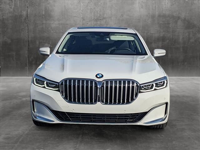 2022 BMW 7 Series 740i