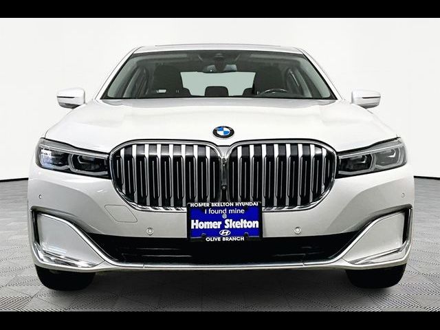 2022 BMW 7 Series 740i