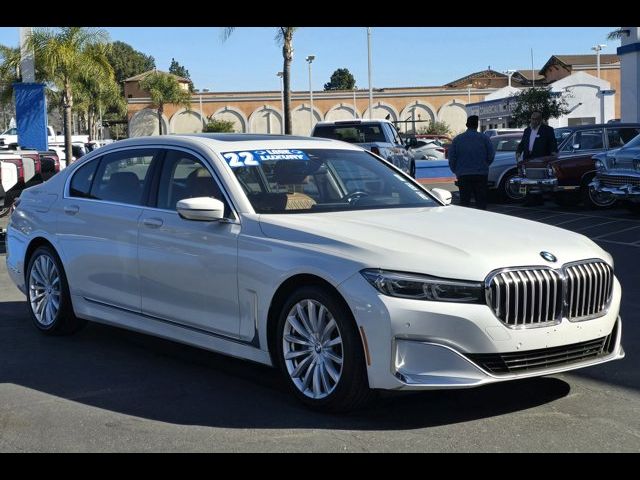 2022 BMW 7 Series 740i