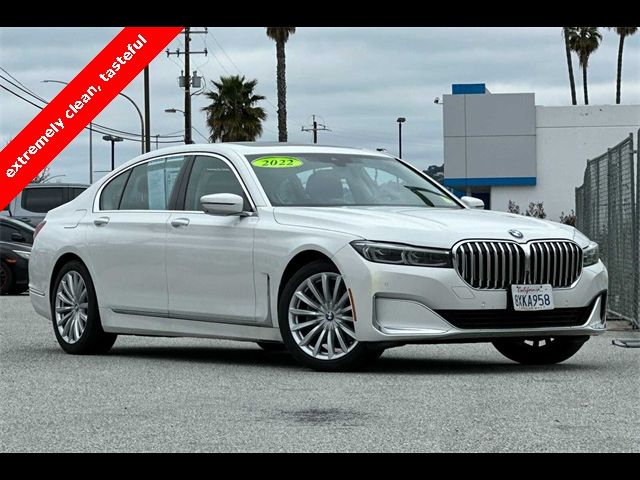 2022 BMW 7 Series 740i