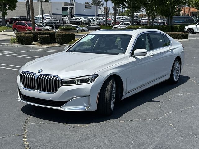 2022 BMW 7 Series 740i