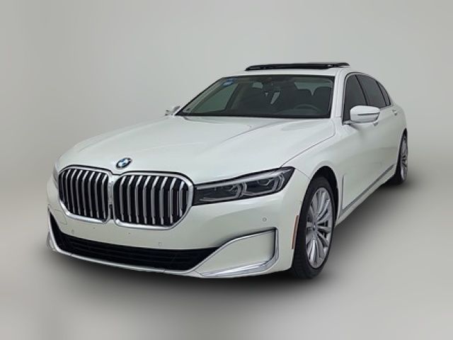 2022 BMW 7 Series 740i