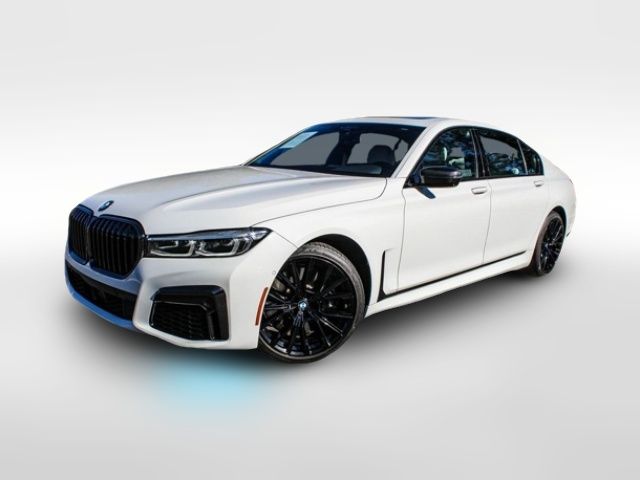 2022 BMW 7 Series 740i