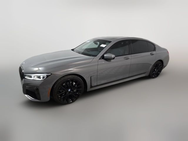 2022 BMW 7 Series 740i