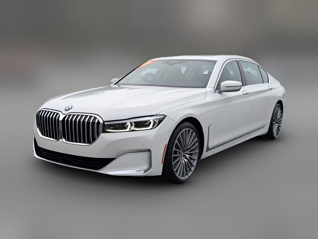 2022 BMW 7 Series 740i