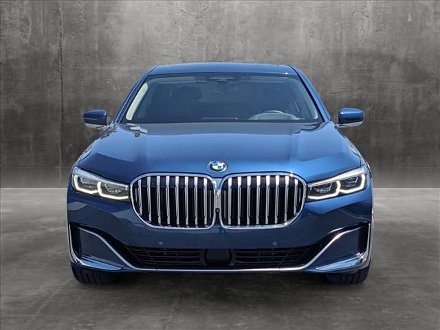 2022 BMW 7 Series 740i