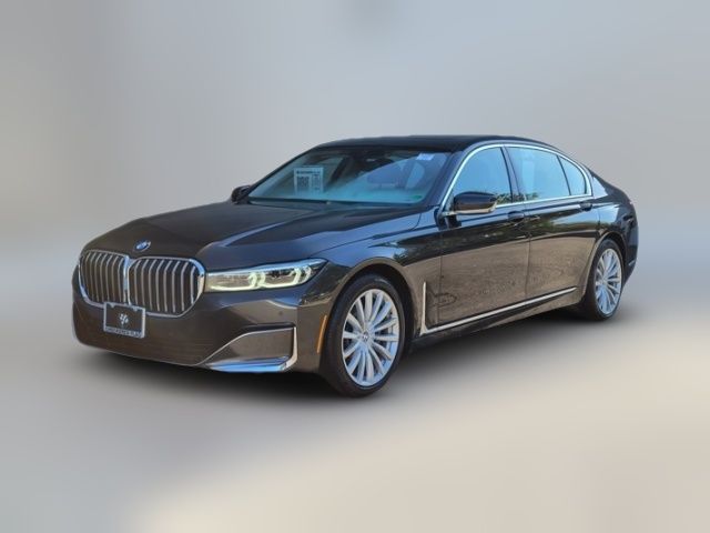 2022 BMW 7 Series 740i