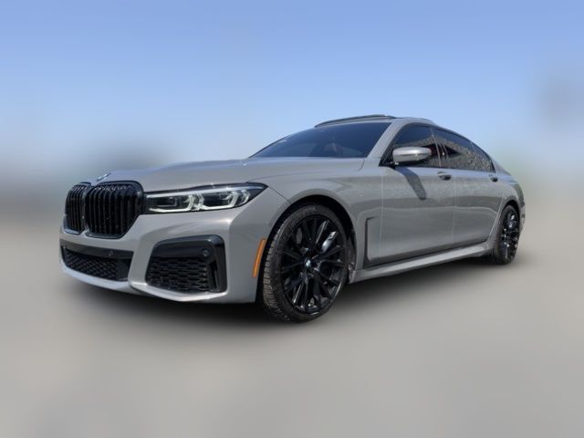 2022 BMW 7 Series 740i