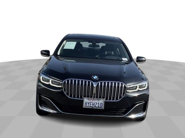 2022 BMW 7 Series 740i