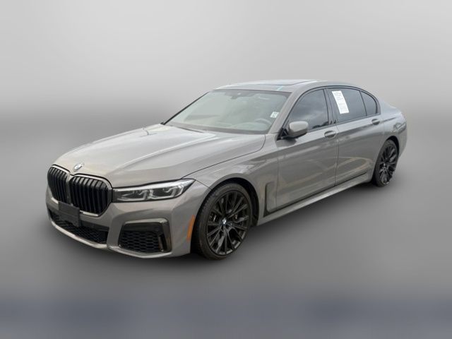 2022 BMW 7 Series 740i