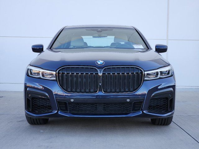 2022 BMW 7 Series 740i