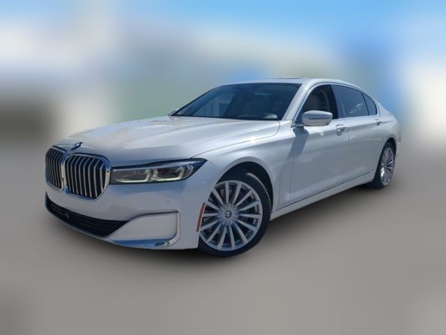 2022 BMW 7 Series 740i