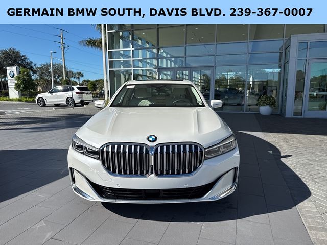 2022 BMW 7 Series 740i