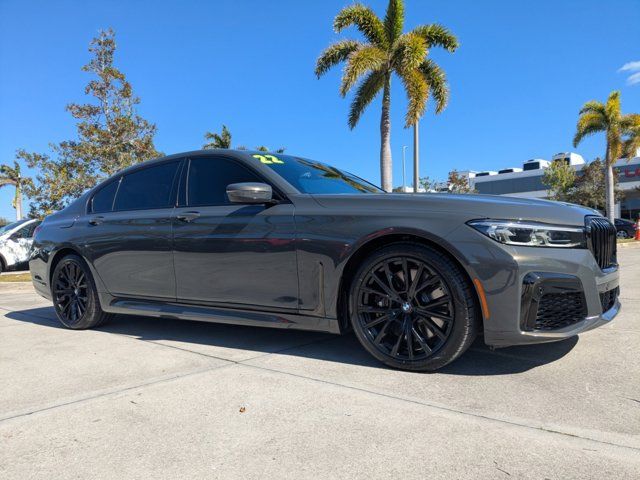 2022 BMW 7 Series 740i