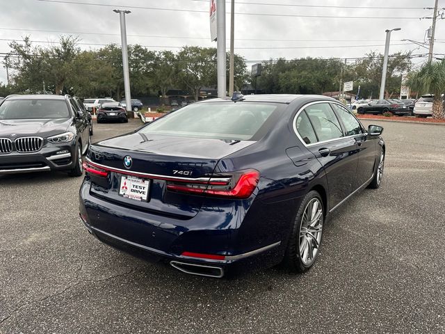 2022 BMW 7 Series 740i