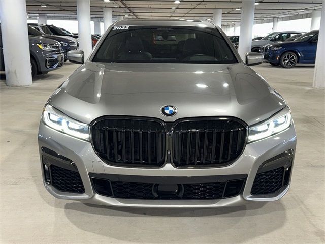 2022 BMW 7 Series 740i