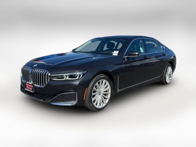 2022 BMW 7 Series 740i