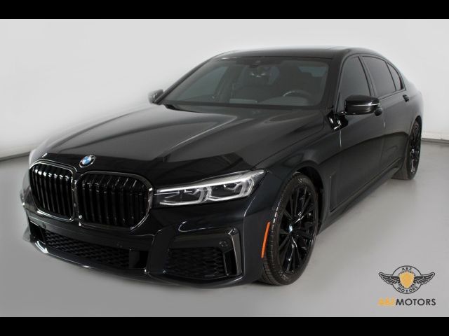 2022 BMW 7 Series 740i