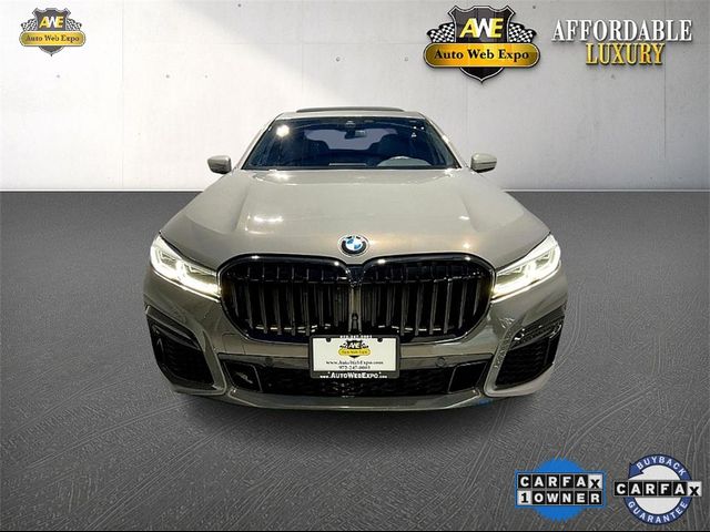 2022 BMW 7 Series 740i