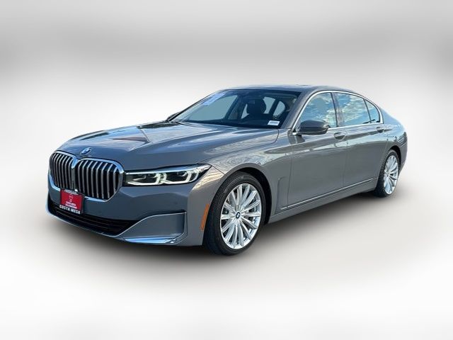 2022 BMW 7 Series 740i