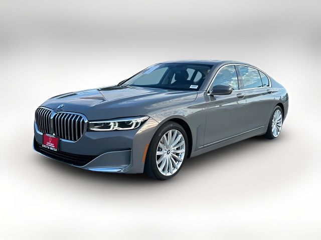 2022 BMW 7 Series 740i