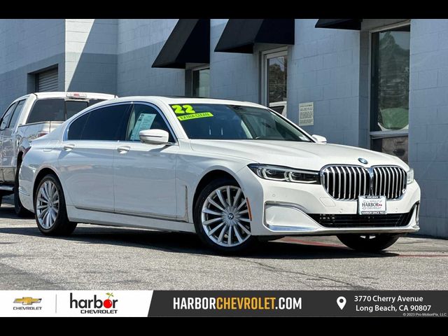 2022 BMW 7 Series 740i