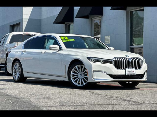 2022 BMW 7 Series 740i