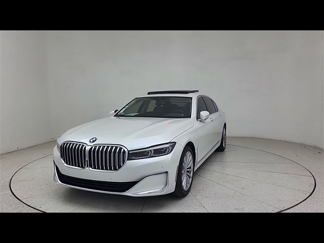 2022 BMW 7 Series 740i