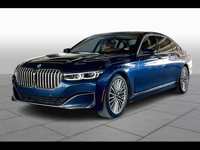 2022 BMW 7 Series 740i