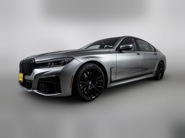 2022 BMW 7 Series 740i