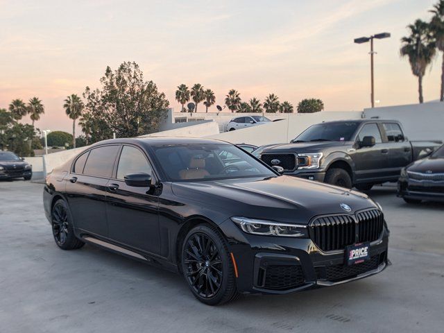 2022 BMW 7 Series 740i