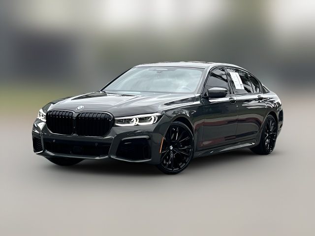 2022 BMW 7 Series 740i