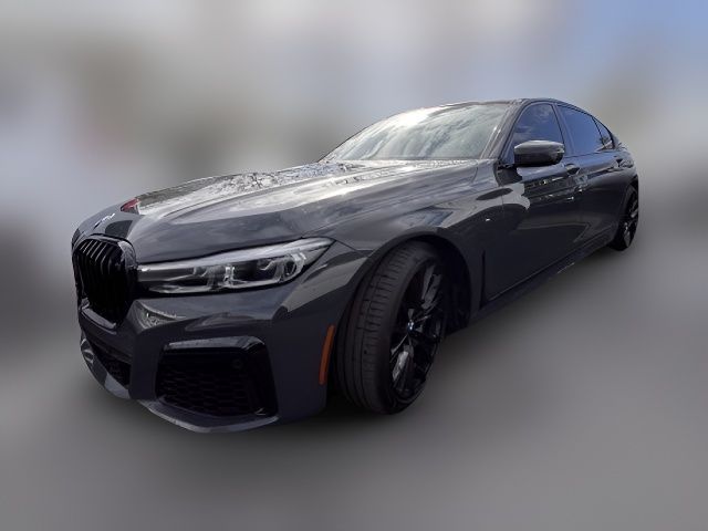 2022 BMW 7 Series 740i