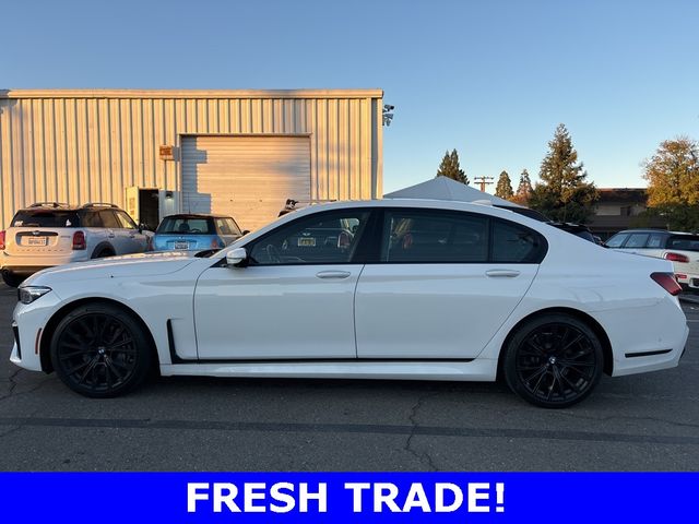 2022 BMW 7 Series 740i