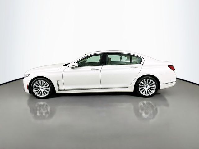 2022 BMW 7 Series 740i