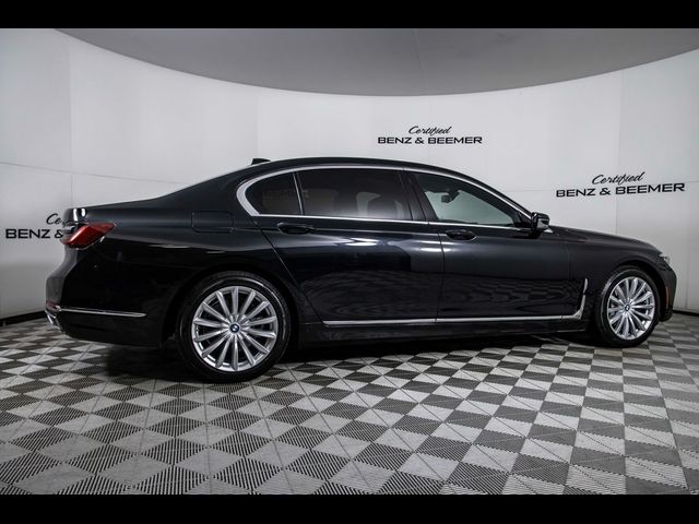 2022 BMW 7 Series 740i