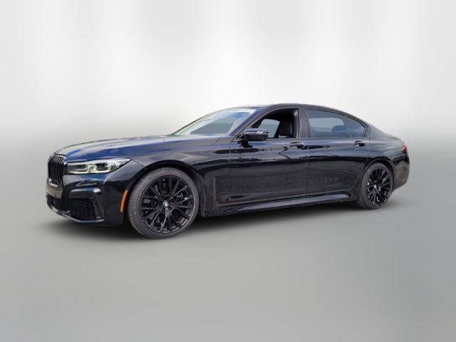 2022 BMW 7 Series 740i