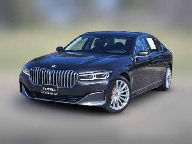 2022 BMW 7 Series 740i